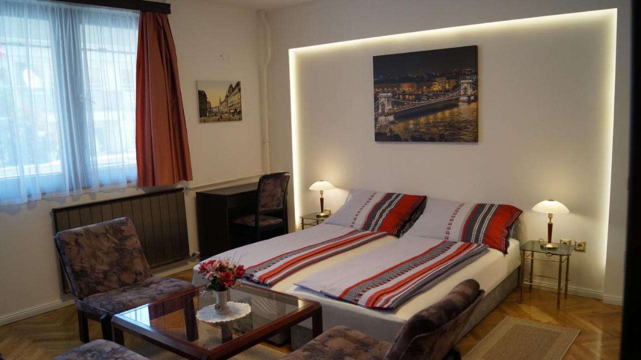 Apartment Sinko - Free Garage Parking, Central, 2 Bedrooms 4 Single Beds, Flexi Check-Out Budapest Exterior foto