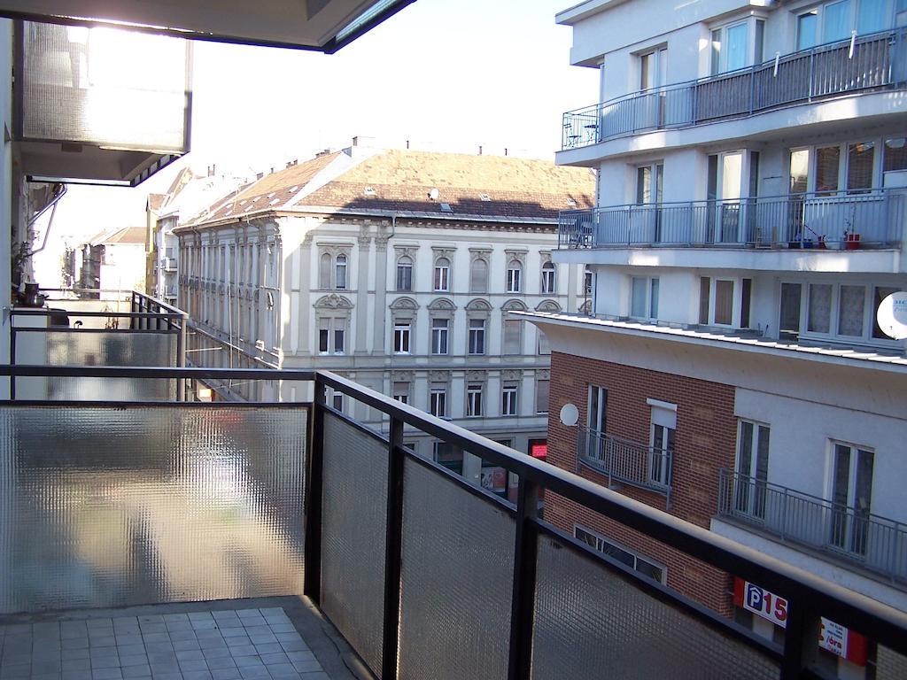 Apartment Sinko - Free Garage Parking, Central, 2 Bedrooms 4 Single Beds, Flexi Check-Out Budapest Exterior foto